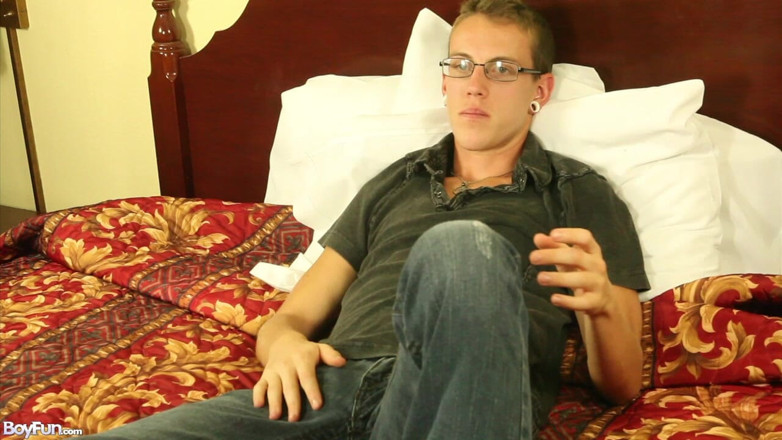 BoyFun Solo: Dustin