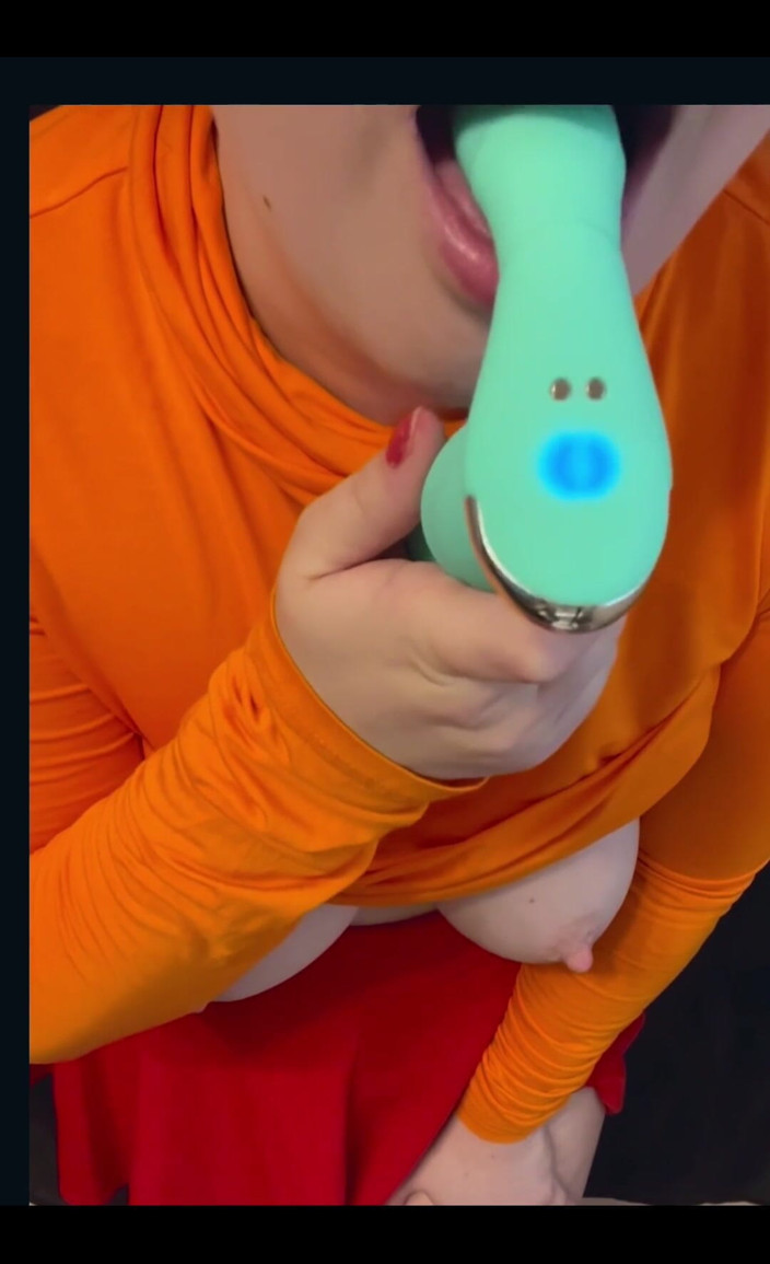 Prettyin puddles: Scooby Doo'dan Velma 