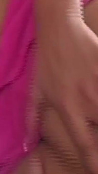 Sedutora morena milf gosta de foda oral e hardcore