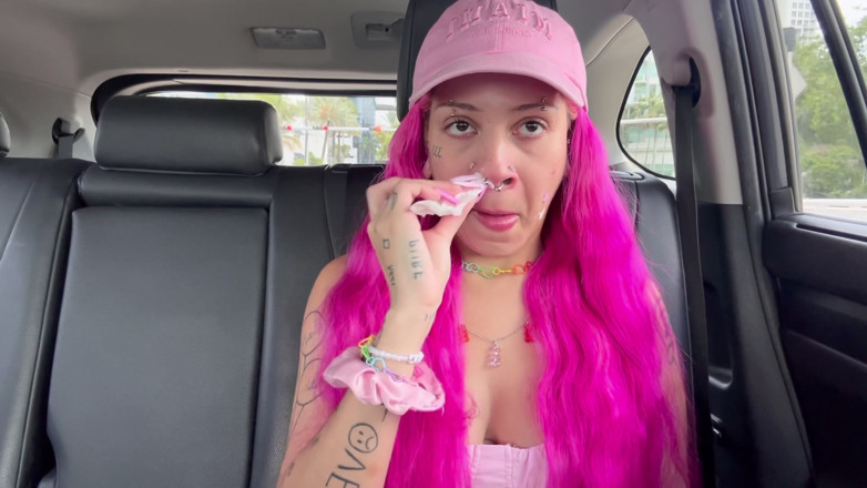 Nali Marie: Blowing My Nose in the Car POV Digging for Gold...