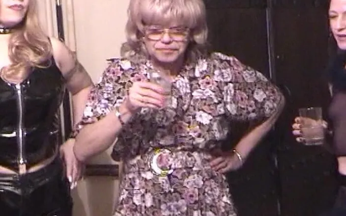 Lovers Of Vintage: Insane Lesbian Party After Pool Game