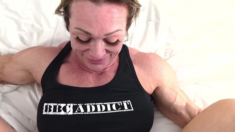 Simone Steele: もっとBBCを続けてください