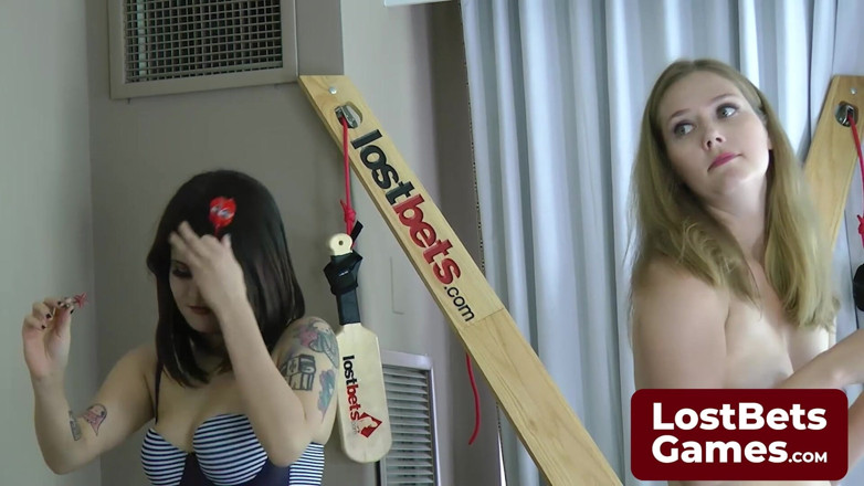 Lost Bets Games: Lipsa de experiență a vedetei cu un vibrator legat face...