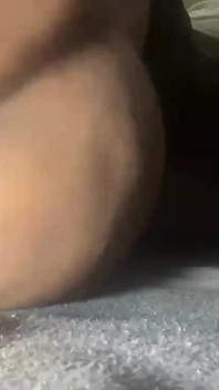 Salatalıklı Nijeryalı Gerçek Desi Kız Porno Videoları