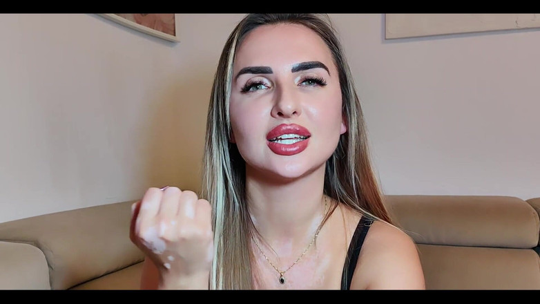 Goddess Lena: Moje ponožka - sucker