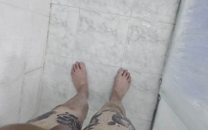 Lkdick8: Очень горячий душ