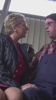 Německá velká prsa Gilf/Milf