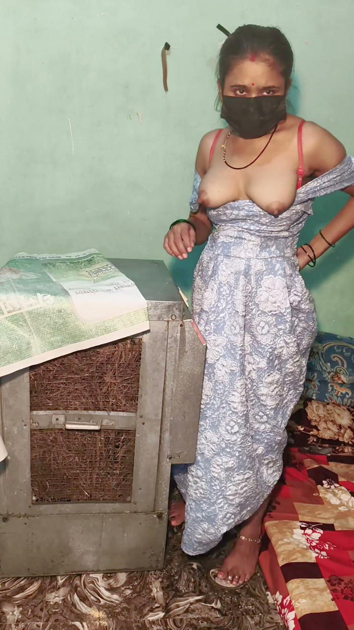 yongboy1: Indian Beautiful Girl First Time college girlfriend doggy style Sex...