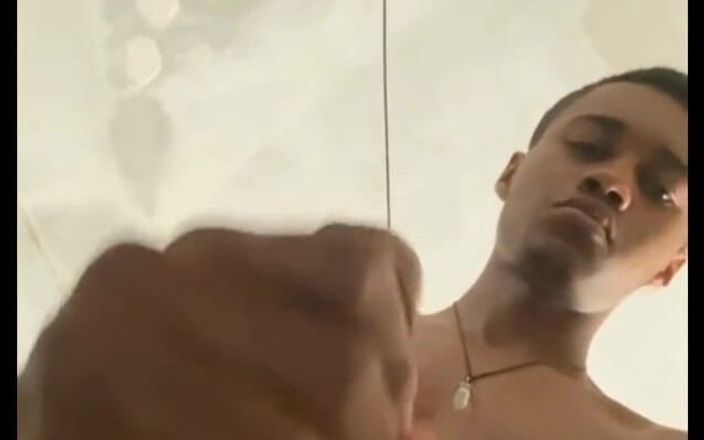 Black-2001: 22 Year Old Handsome Guy with 7 Inch BBC Takes a...