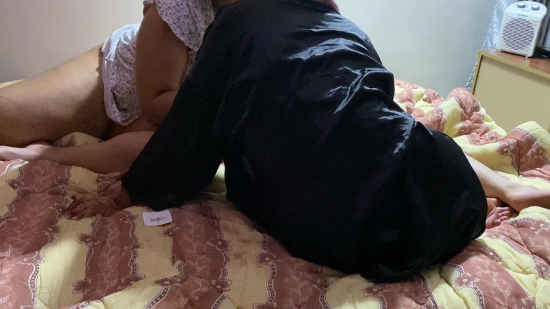 Arabic lesbian: 阿拉伯女同性爱姿势 69 新女同性恋
