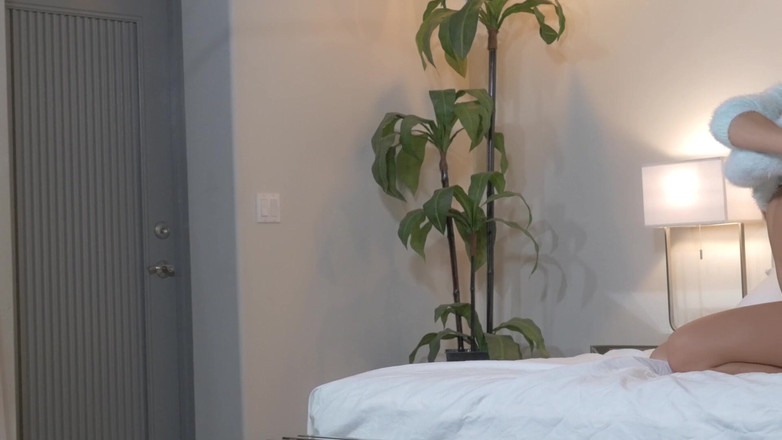 Xtime Network: Remaja blonde berkongkek solo