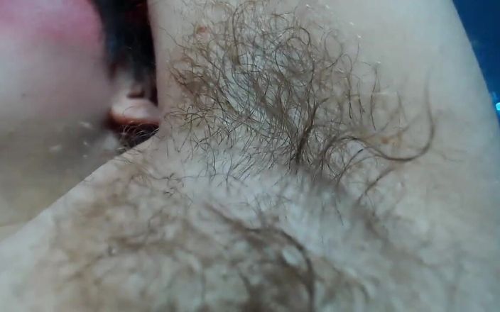 Antichristrix: Extreme behaarte achselhöhlen-nahaufnahme vor der kamera