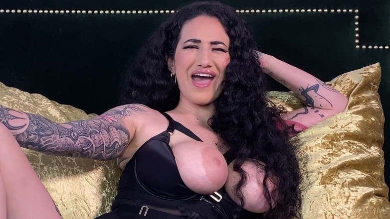 FilthyFemdom: Dirty Little Cum Dumpster Z Udziałem Arabelle Raphael