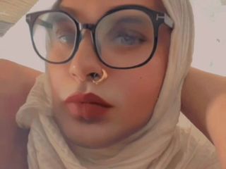 Jasiya: Bentuk Sissy