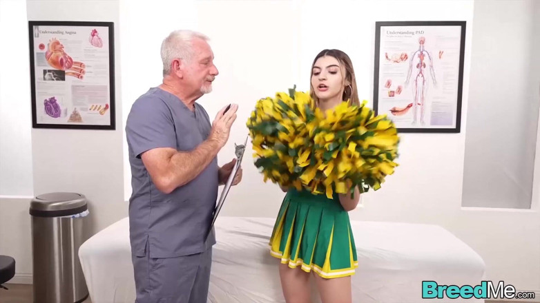 BreedMe: Jay Crew's Potent Load Knocks up Cheerleader Julia