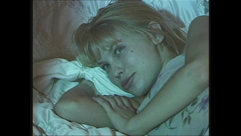 MMV films - The Original: Ta duża blond dziwka zostaje przesłana przez dwa duże twarde...