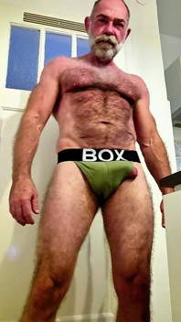 Kıllı adam jockstrap deniyor