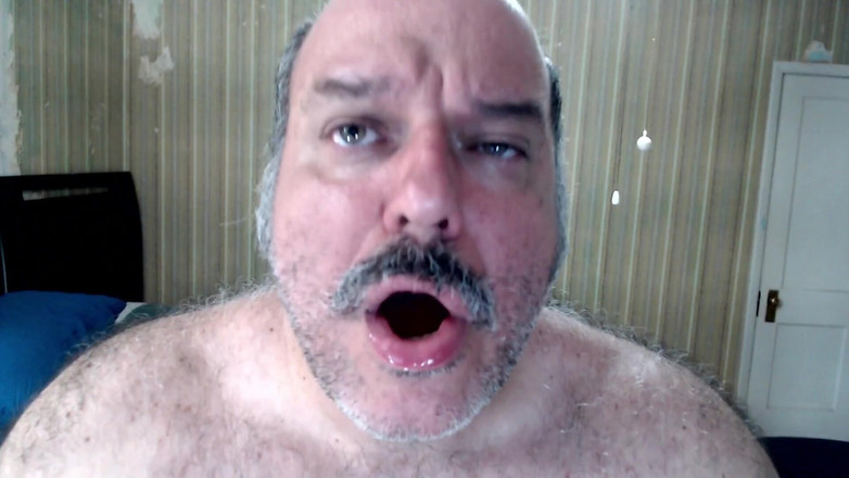 BullMuscleJoe: Bullmusclejoe ejaculând în Carnea Lui!