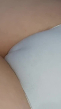 Aku crot di dalam memek seksi adik tiriku