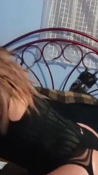 Abbiamo sempre avuto il desiderio di registrare una scena pornografica e ci siamo divertiti a farlo finché non abbiamo finito di piacere