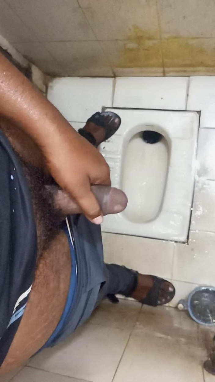 Sweet Indian cock: Pizdă bhabhi futută cu degetul, futându-mi țâțele