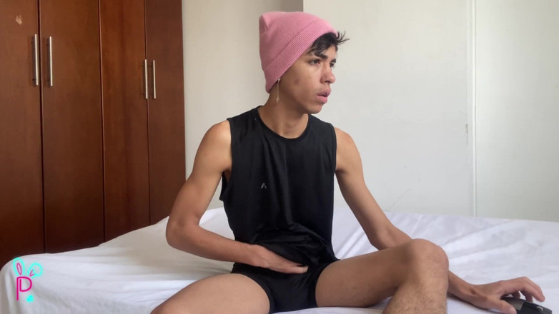 Isak pervert: Heet en naakt op mijn balkon - exclusief