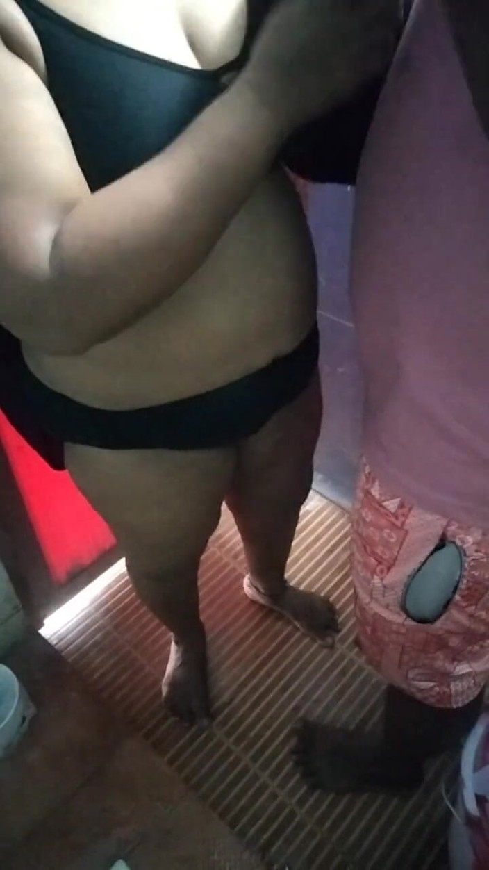 Benita sweety: カップル入浴ホットテイクビデオ