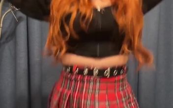 Do You Like Red-haired Girls?