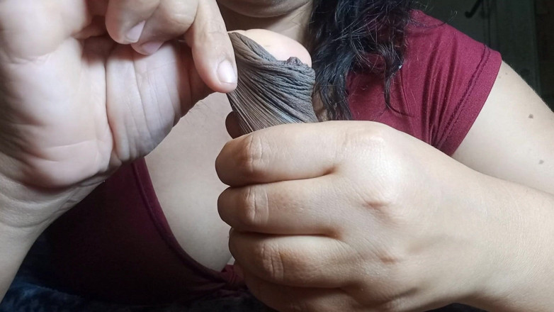 Hella Zaid: There's Nothing Better Than Giving a Good Massage with My...