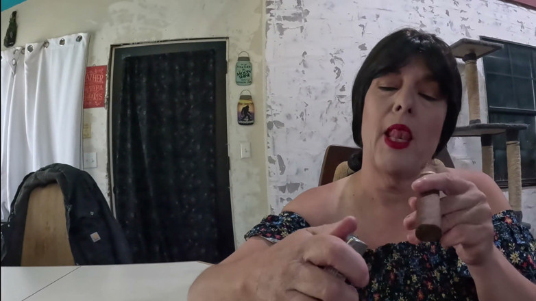 Homesteadmama: Cigar Time