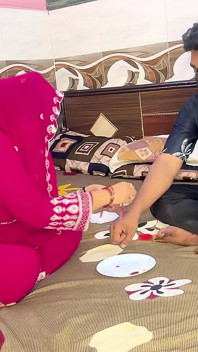 Sorellastra Legata Rakhi Su Raksha Bandhan - Il Fratellastro Ha Fatto Sesso Hardcore a Sorpresa