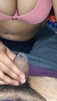 Bhabhi Ko Cream Nikal Kar Diya.