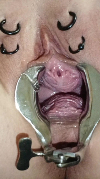 Thumbnail of Sklavins Another Pisshole Training for Her Master!