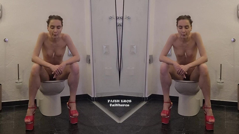 Faith Eros: Tingande på toaletten