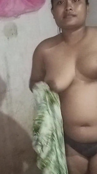 สามีภรรยาเต็มๆ ดชี คลิปเซ็กซี่