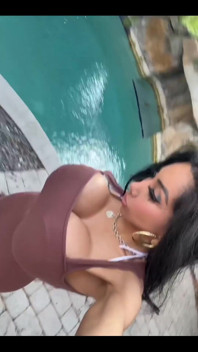 Ow Do You Feel About Me in This Sleek, Skin-tight Brown Dress?