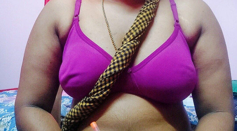Desi Mohini: Sexy Desi Bhabhi se švagrem sex