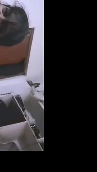Ma demi-sœur enseigne le sexe et la bonne pipe