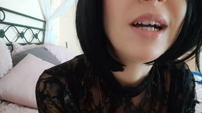 savannahamatoriale: Італійське приниження: слухняна дрочити