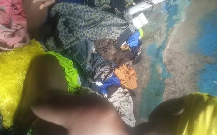 Oladi plenty tv: Video fatto in casa per gli amanti delle grandi tette