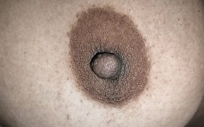 Pooja_Rashmi_Bhabhi: Pooja lutschte schwanz zum Schlafengehen in der Nacht