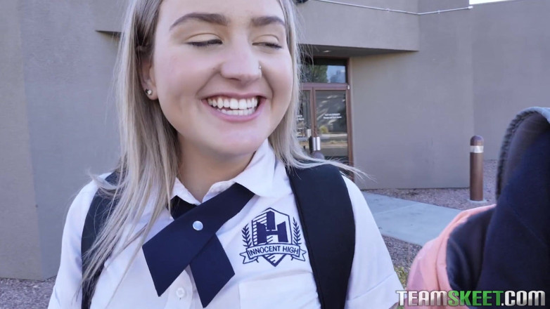 Innocent High: สาวมัยรุ่นร้อนเงี่ยนหนีเรียนไปจัดกามกลุ่ม