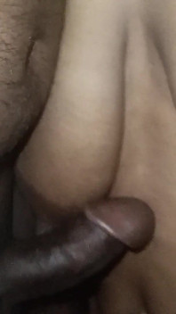 Indisk Savita Bhabhi hemlagad het sexvideo med college tid vän och creampied