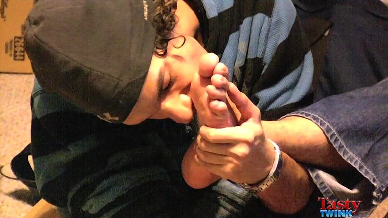 Tasty Twink: Jiffy-parmaklar