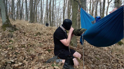 Master Dansan: Chodidla v zadku.