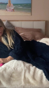 Naked Truth - How a Woman Reaches Orgasm