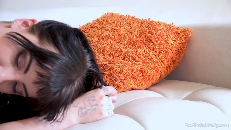 Foot Fetish Daily: Charlotte Sartre fetiche por pés hardcore