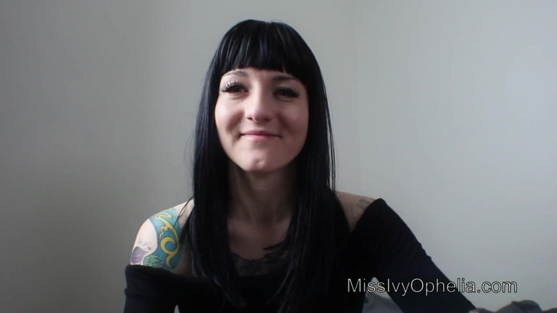 Miss Ivy Ophelia: Kleine lul aan de lijn - Sph-beoordeling