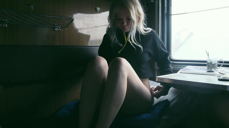 AurelliaCreampie: The Romance of Trains. My Pussy Is at Risk