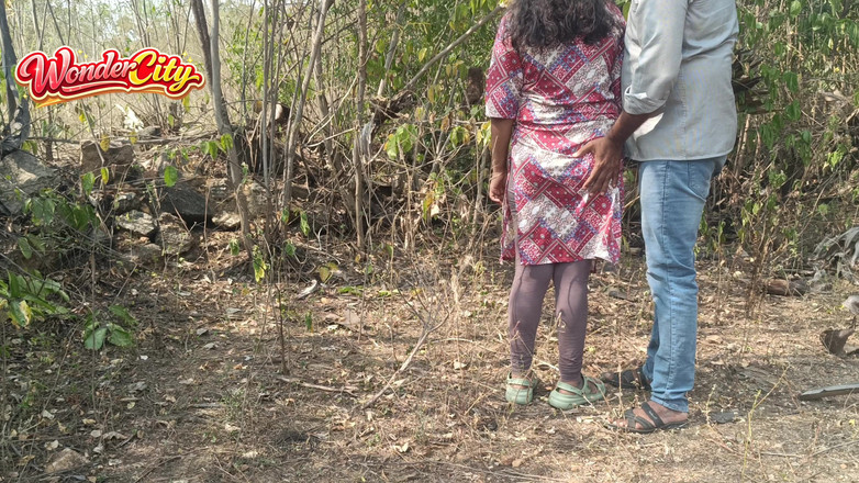 Magilmathi: Dschungel mit heißer tante